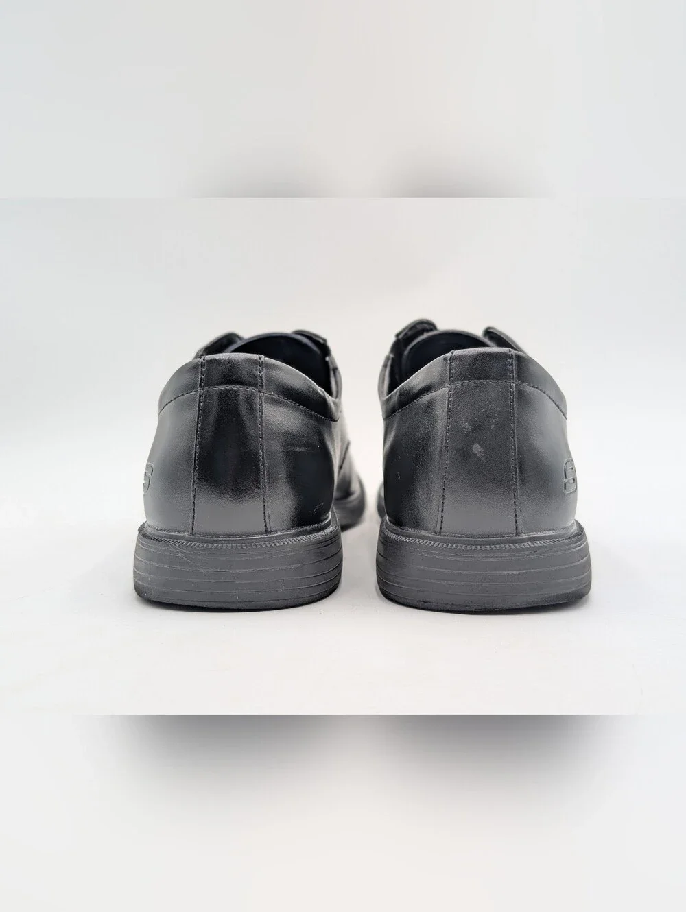 Skechers caswell men